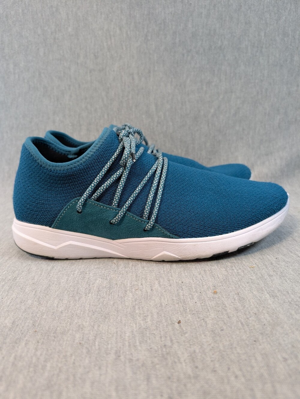 Vessi Cityscape Sneakers Men's 9 Green White Waterproof